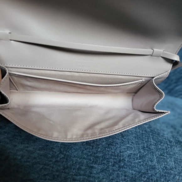 LOUIS VUITTON Epi Honfleur Mauve in Lilac Shoulder Bag...Authentic!!! - Picture 11 of 16